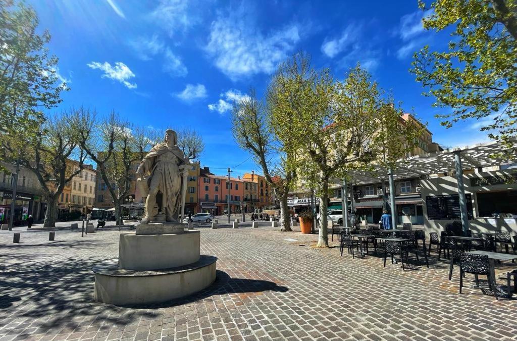 La Maison De Lily, Cosy Dans Le Vieux-Hyeres, Parking Gratuit Zewnętrze zdjęcie